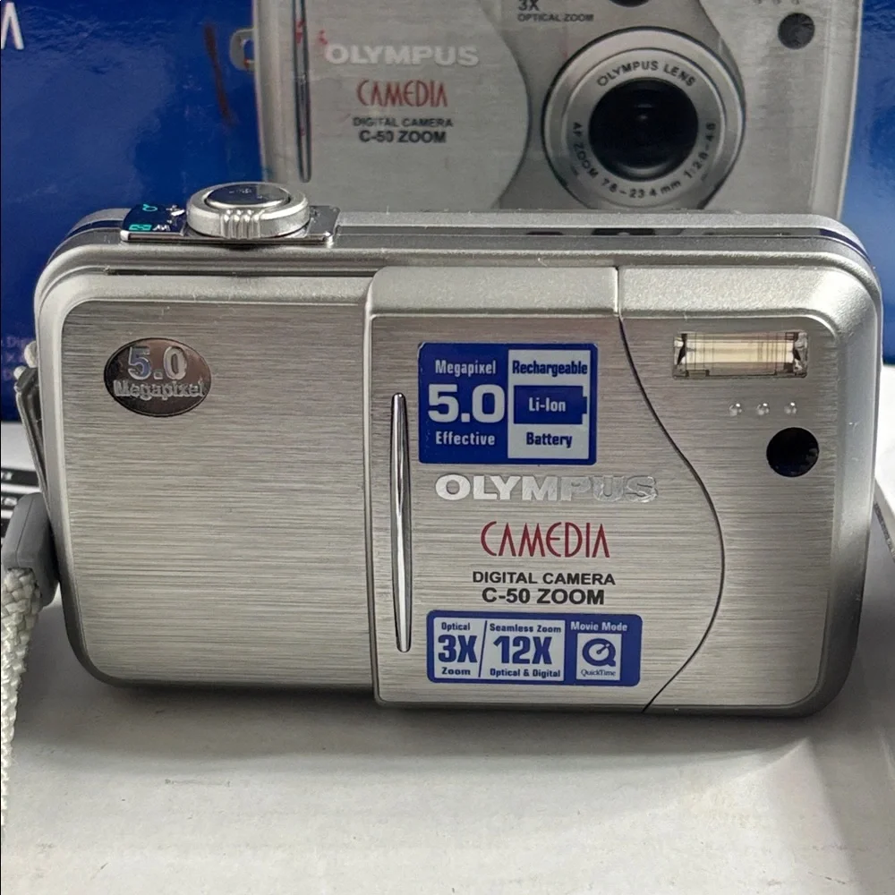 Olympus Camedia C-50 Zoom 5MP Digital Camera Bundle Not Tested No Battery
